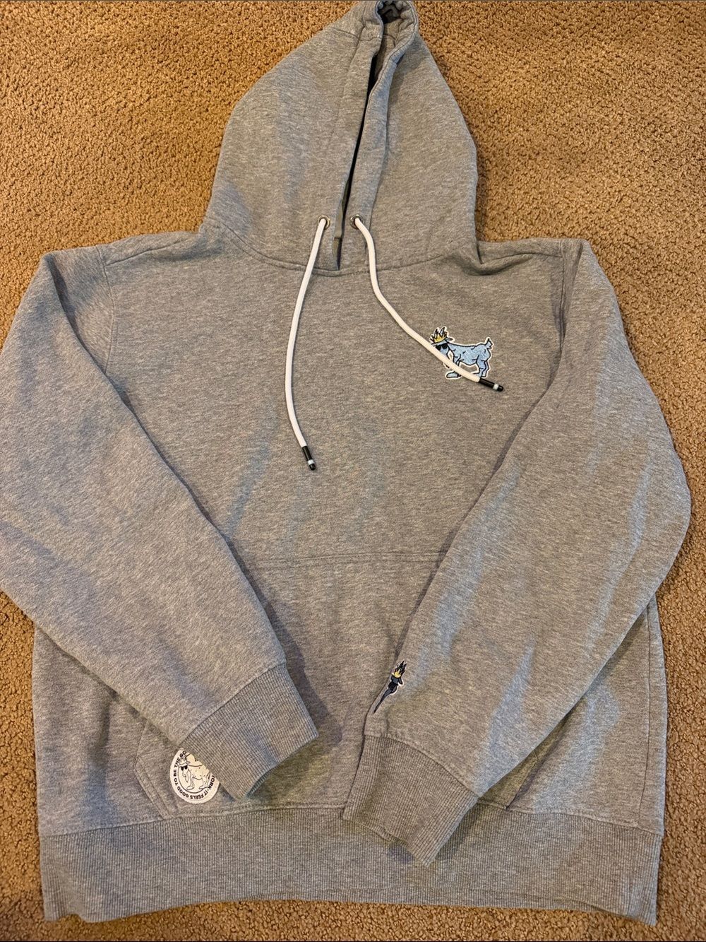GOAT USA OG Hoodie Men’s Medium Gray Hooded Sweatshirt Kangaroo Pocket Logo